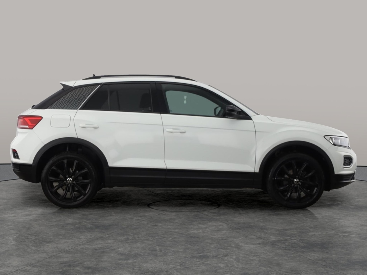 Used Volkswagen T-Roc 2021 for sale - 76128742: Photo 5