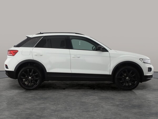 Used Volkswagen T-Roc 2021 for sale - 76128742: Photo 6