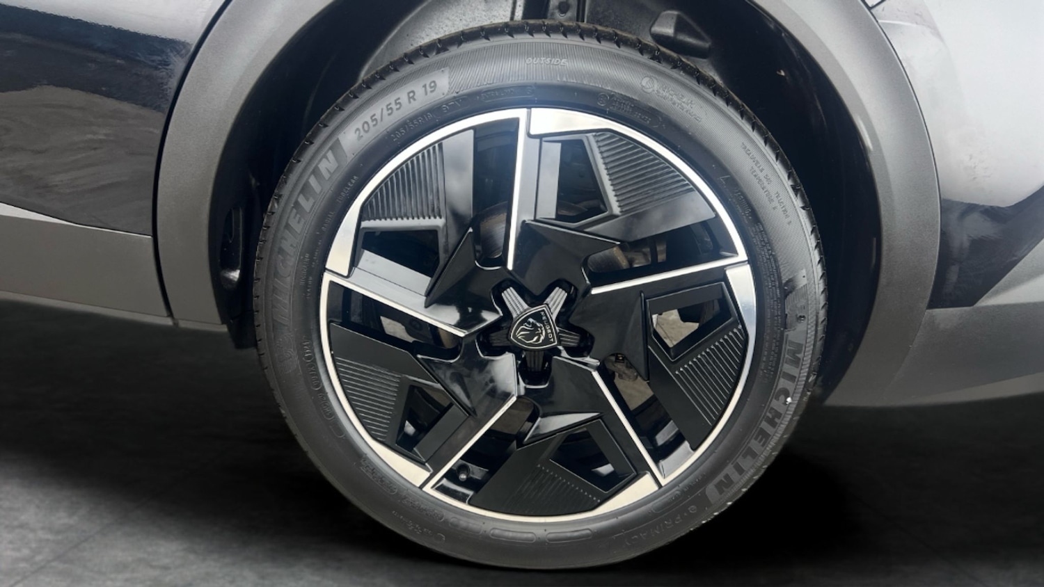 Used Peugeot 408 2024 for sale - 77708445: Photo 10