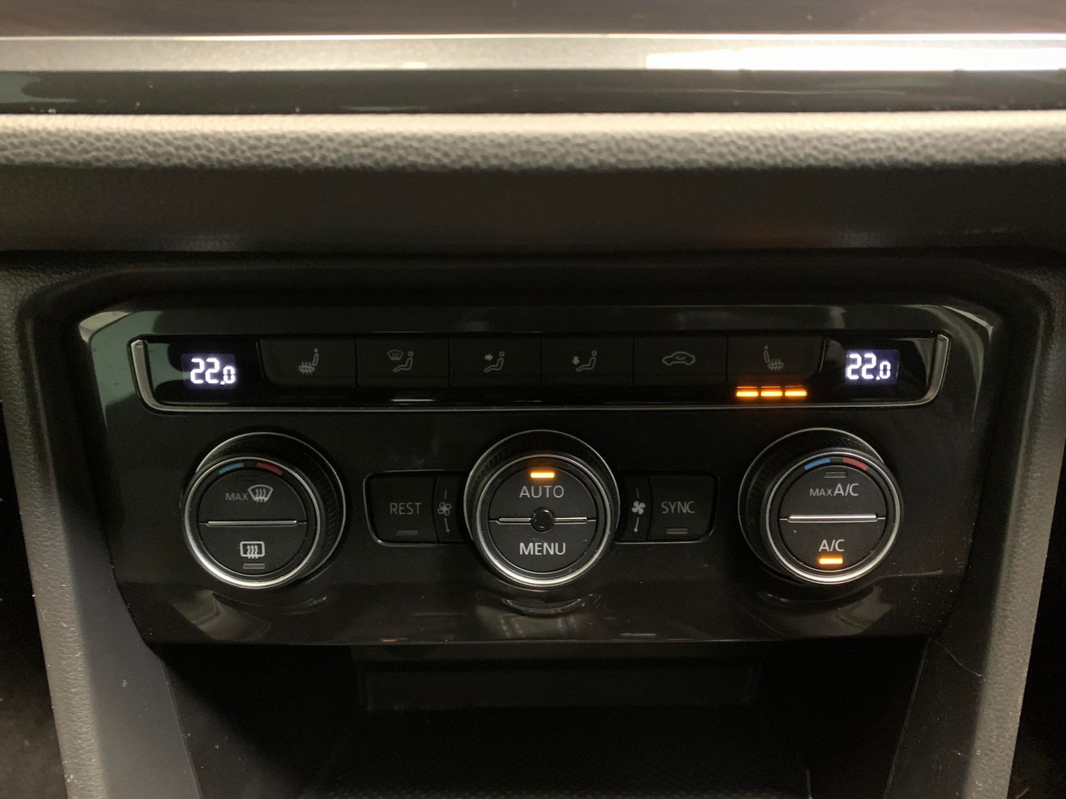 Used Volkswagen Tiguan 2019 for sale - 77138125: Photo 17