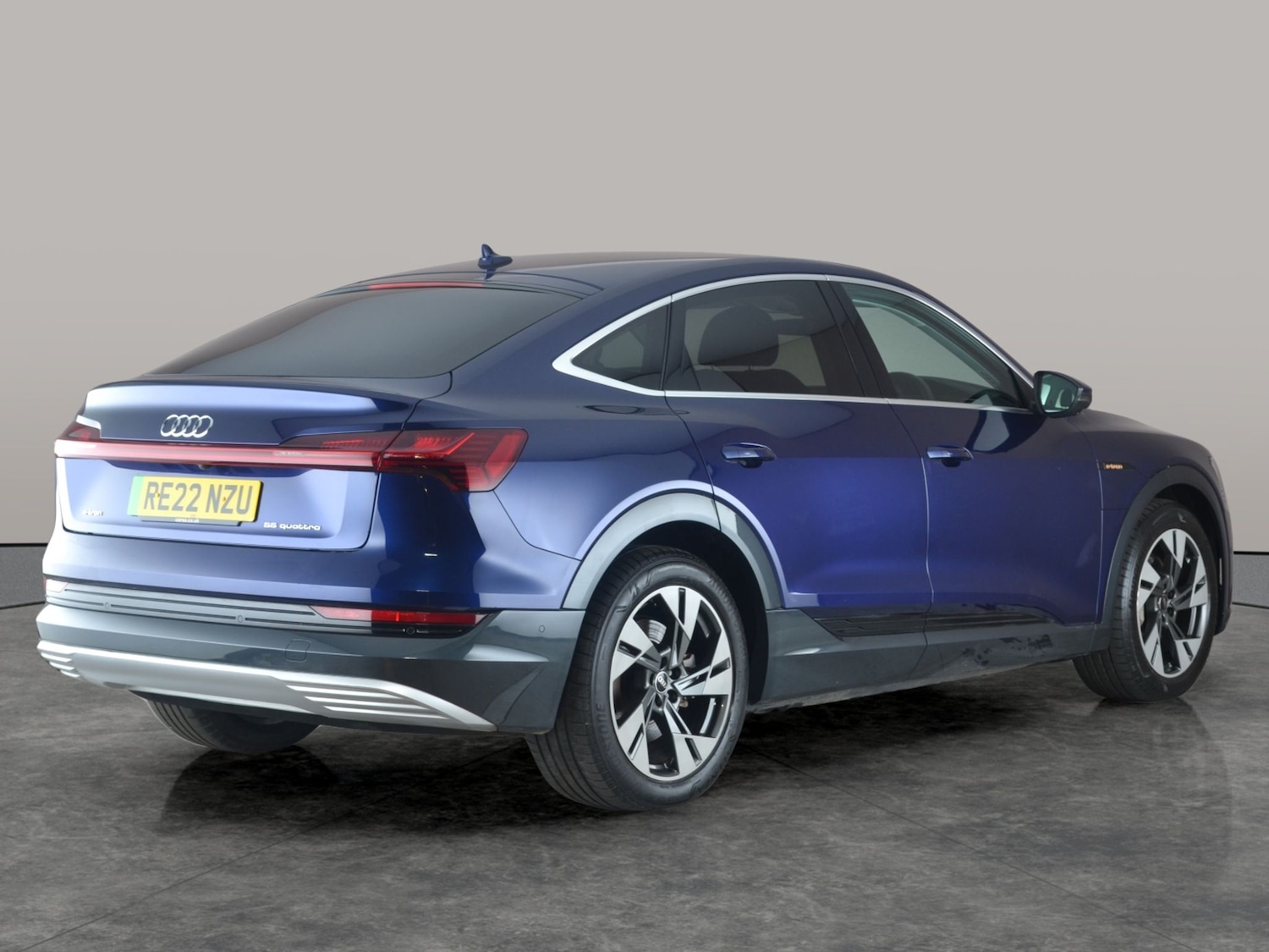 Used Audi e-tron 2022 for sale - 77043533: Photo 11