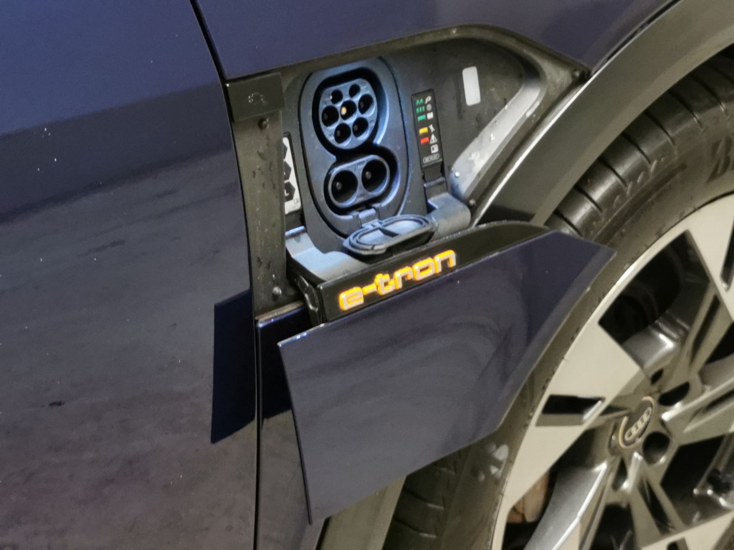 Used Audi e-tron 2022 for sale - 77043533: Photo 32