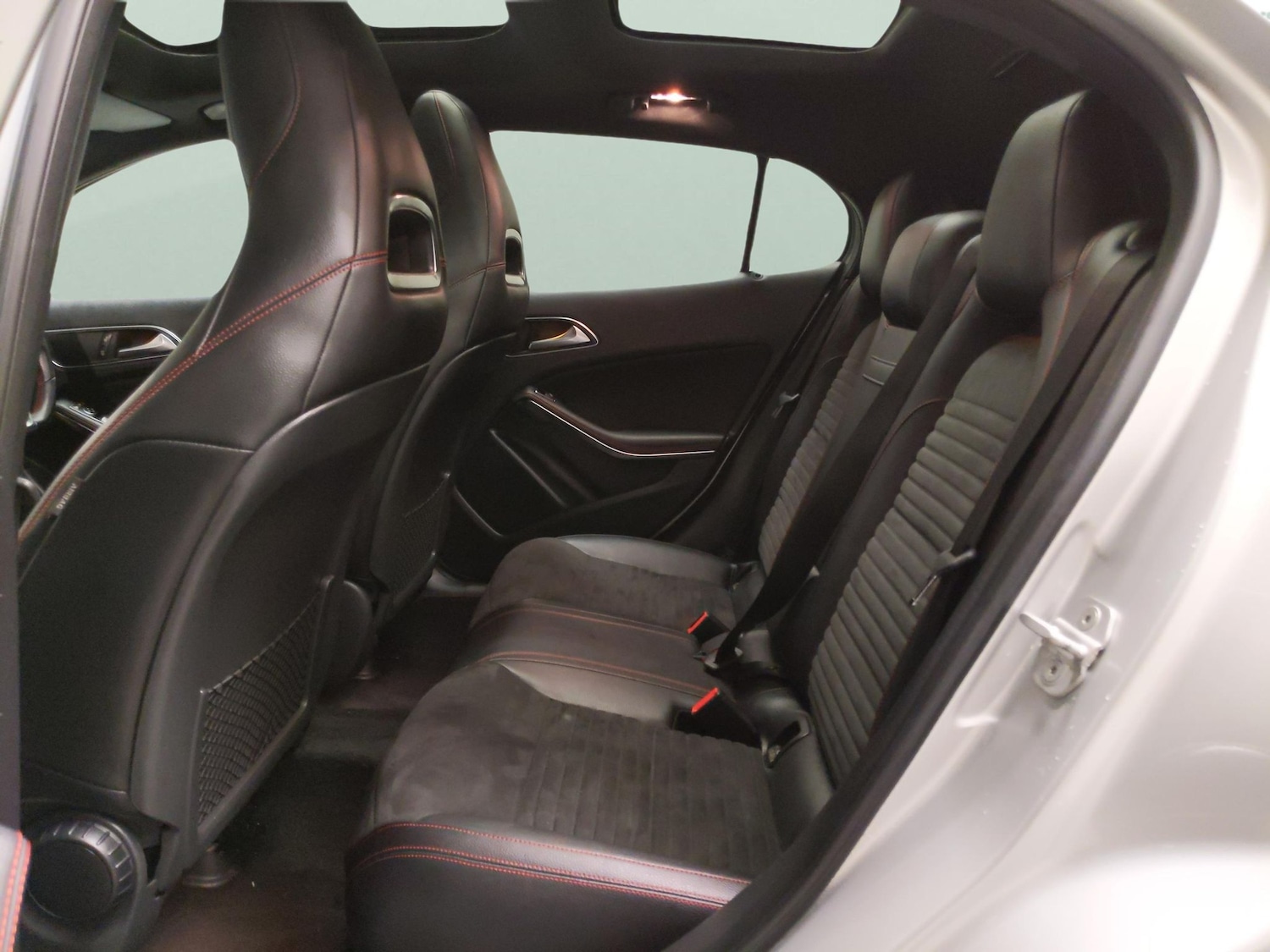 Used Mercedes-Benz GLA 2014 for sale - 76475456: Photo 38