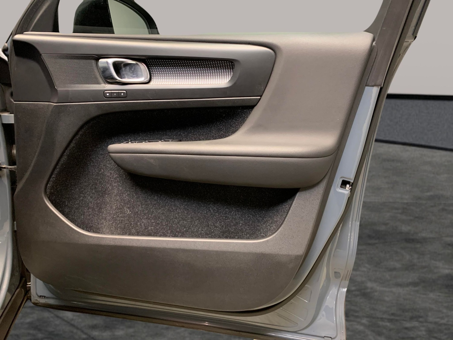 Used Volvo XC40 2020 for sale - 77084717: Photo 28