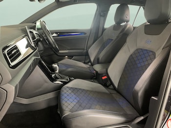 Used Volkswagen T-Roc 2023 for sale - 79397443: Photo