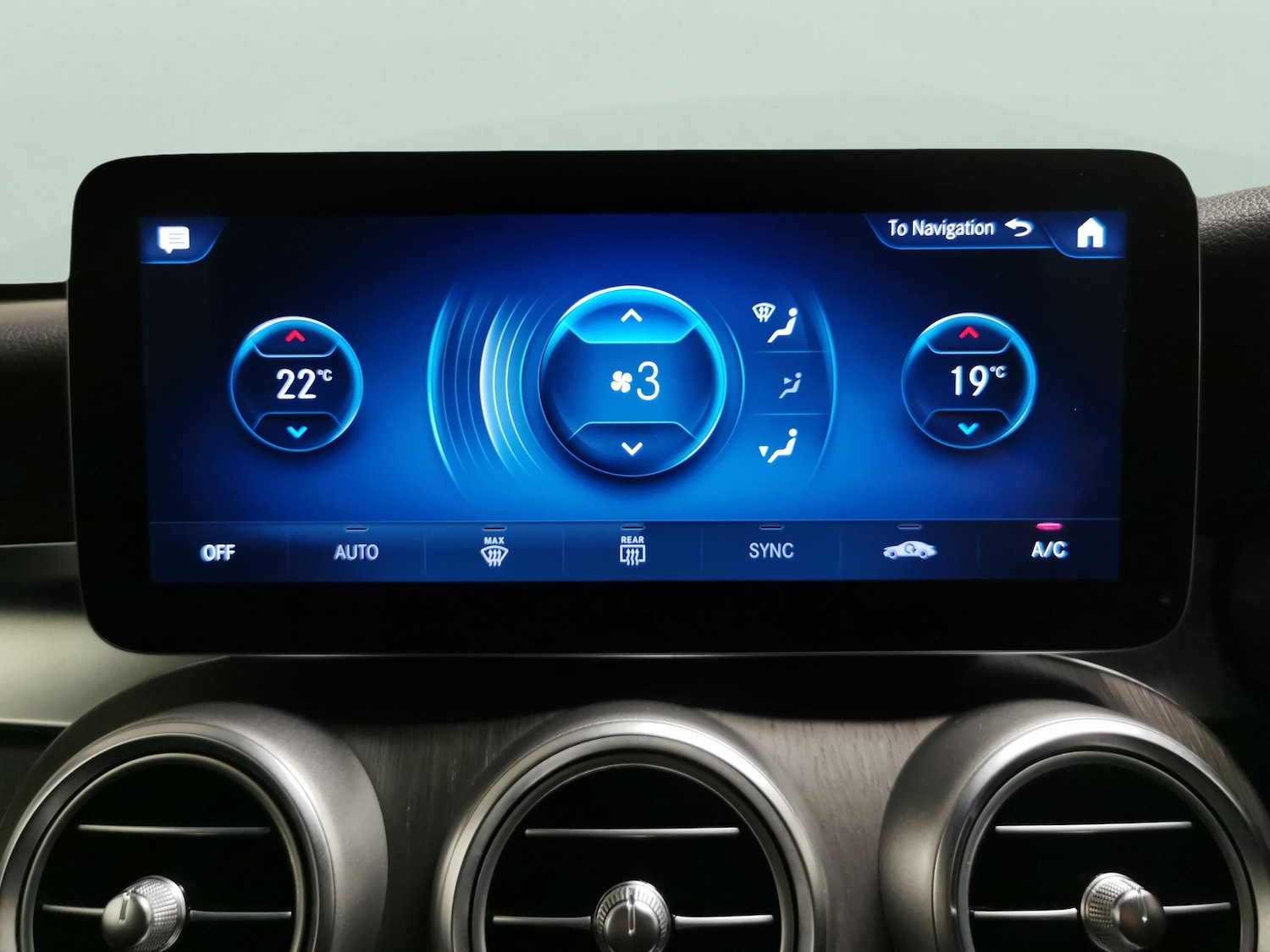 Used Mercedes-Benz GLC 2020 for sale - 76426170: Photo 22