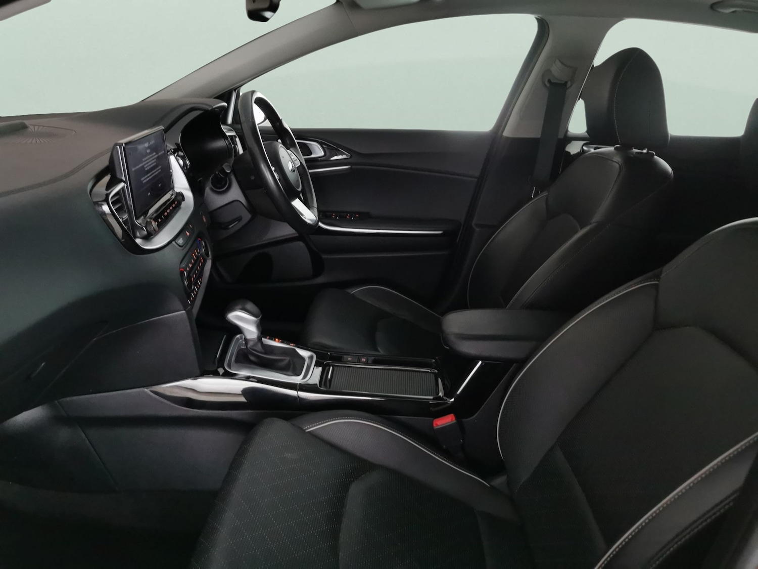 Used Kia XCeed 2021 for sale - 76375858: Photo 4
