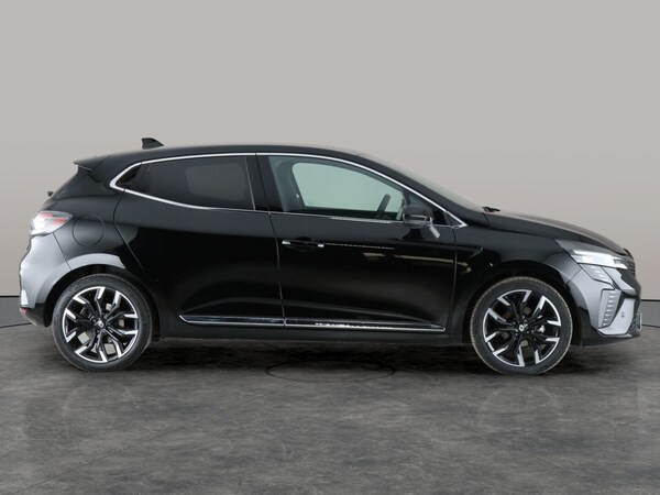 Used Renault Clio 2024 for sale - 76279253: Photo 12