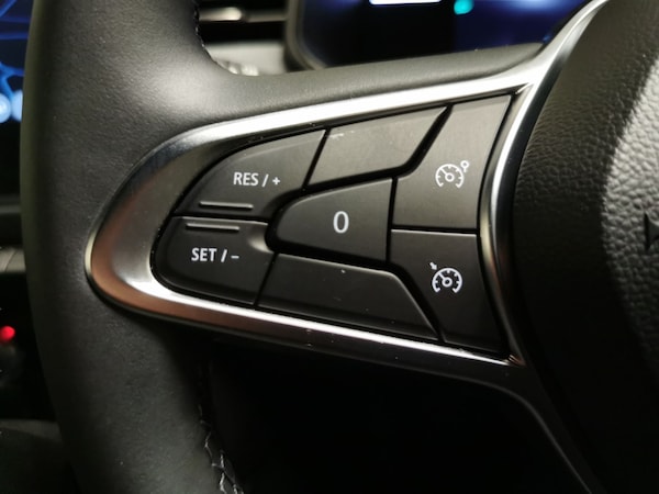 Used Renault Clio 2024 for sale - 76279253: Photo 26