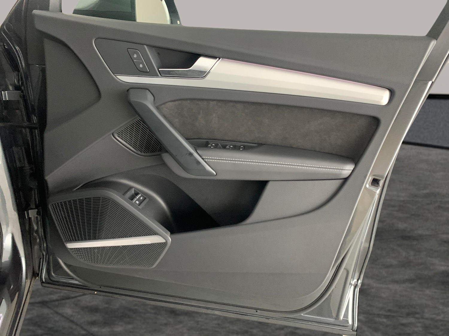 Used Audi Q5 2020 for sale - 76853786: Photo 36