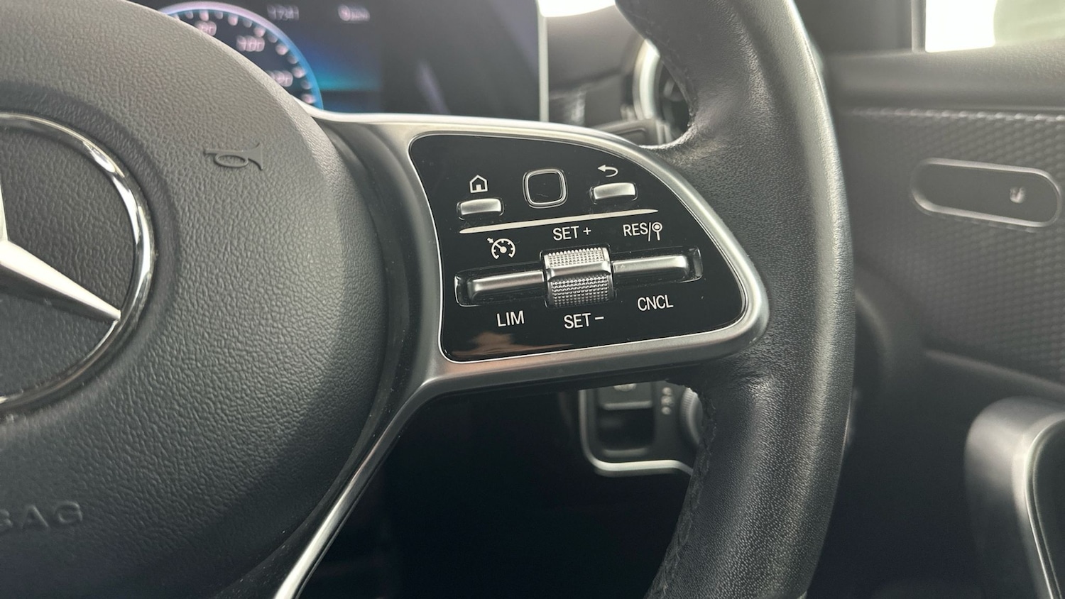 Used Mercedes-Benz A-Class 2019 for sale - 77592578: Photo 26