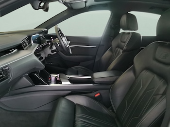 Used Audi e-tron 2020 for sale - 77502355: Photo