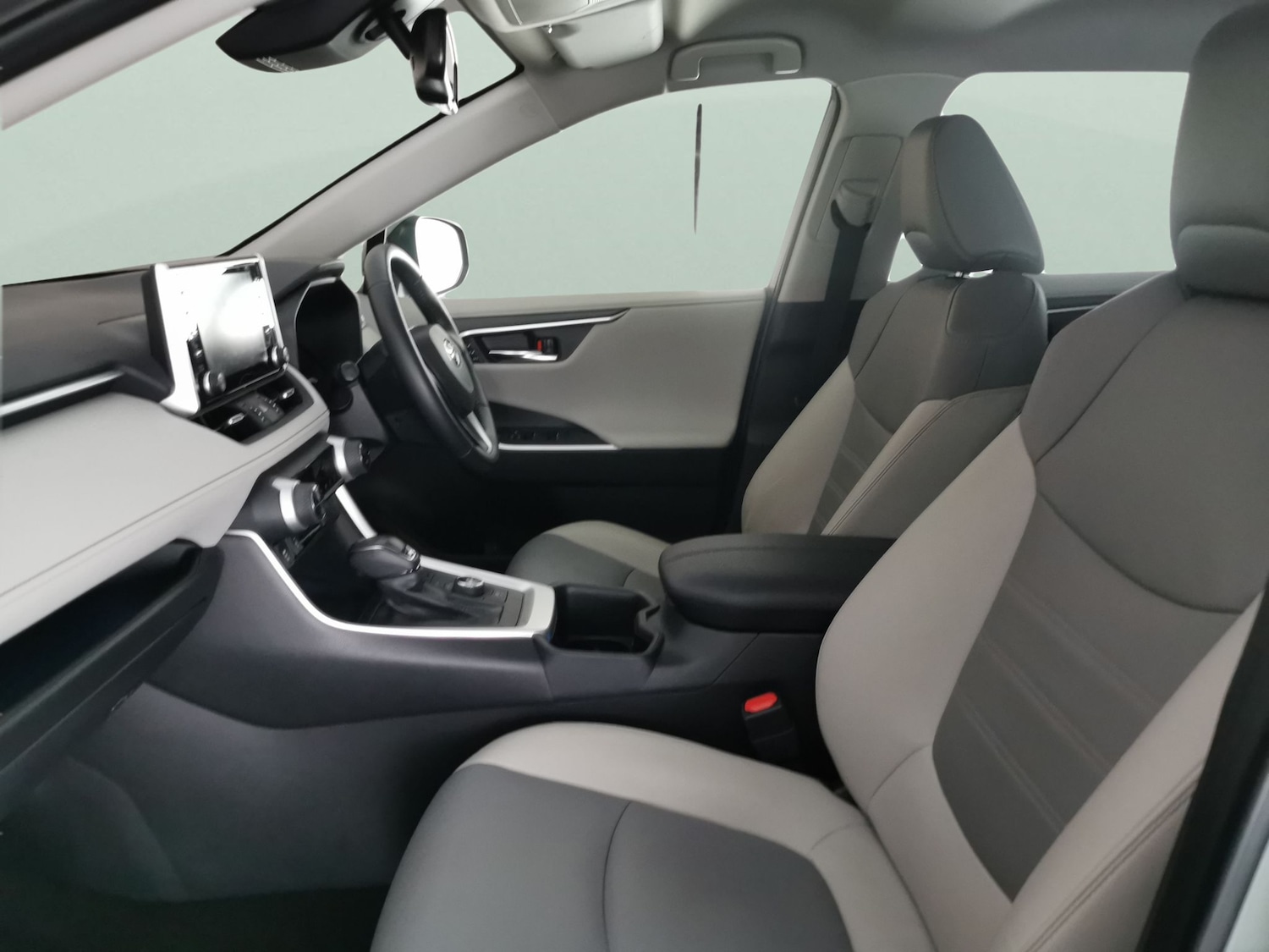 Used Toyota RAV4 2022 for sale - 77350865: Photo 4