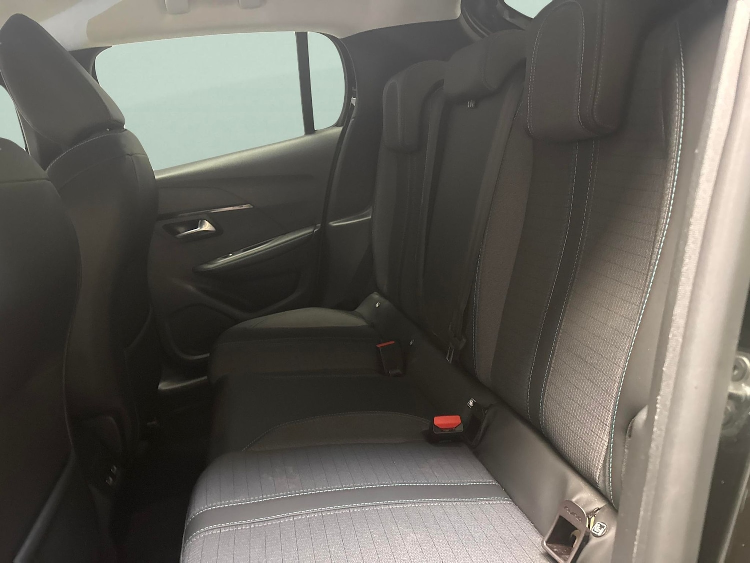 Used Peugeot E-208 2020 for sale - 76704173: Photo 27