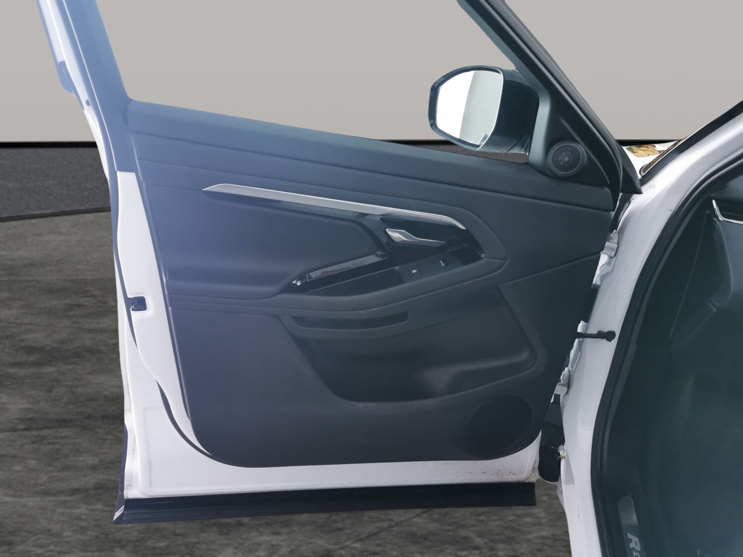 Used Land Rover Range Rover Evoque 2022 for sale - 77665445: Photo 28