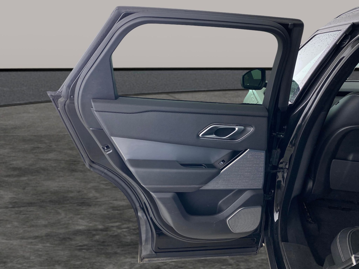 Used Land Rover Range Rover Velar 2021 for sale - 76922184: Photo 25