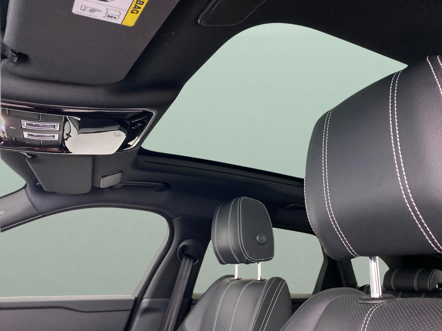 Used Land Rover Range Rover Velar 2021 for sale - 76922184: Photo 5