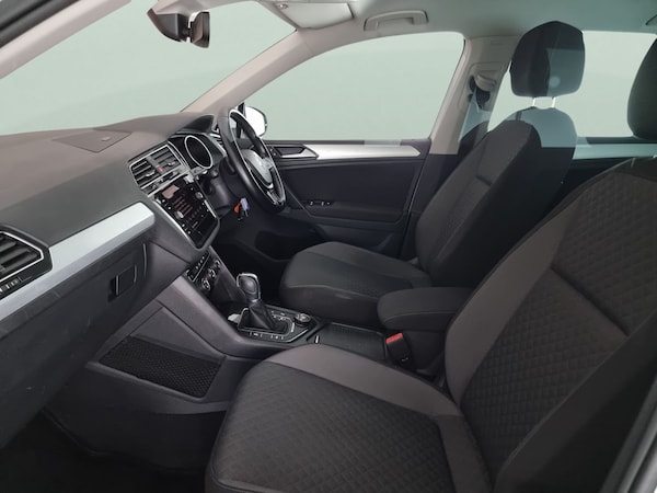 Used Volkswagen Tiguan 2017 for sale - 76264216: Photo 5