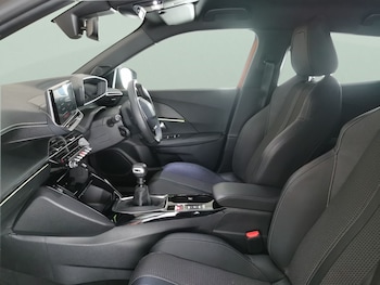 Used Peugeot 2008 undefined for sale - 78419028: Photo