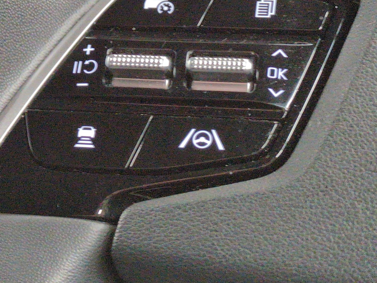 Used Kia Niro 2023 for sale - 77447806: Photo 25