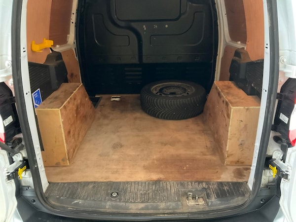 Used Ford Transit Courier 2022 for sale - 76141226: Photo 31