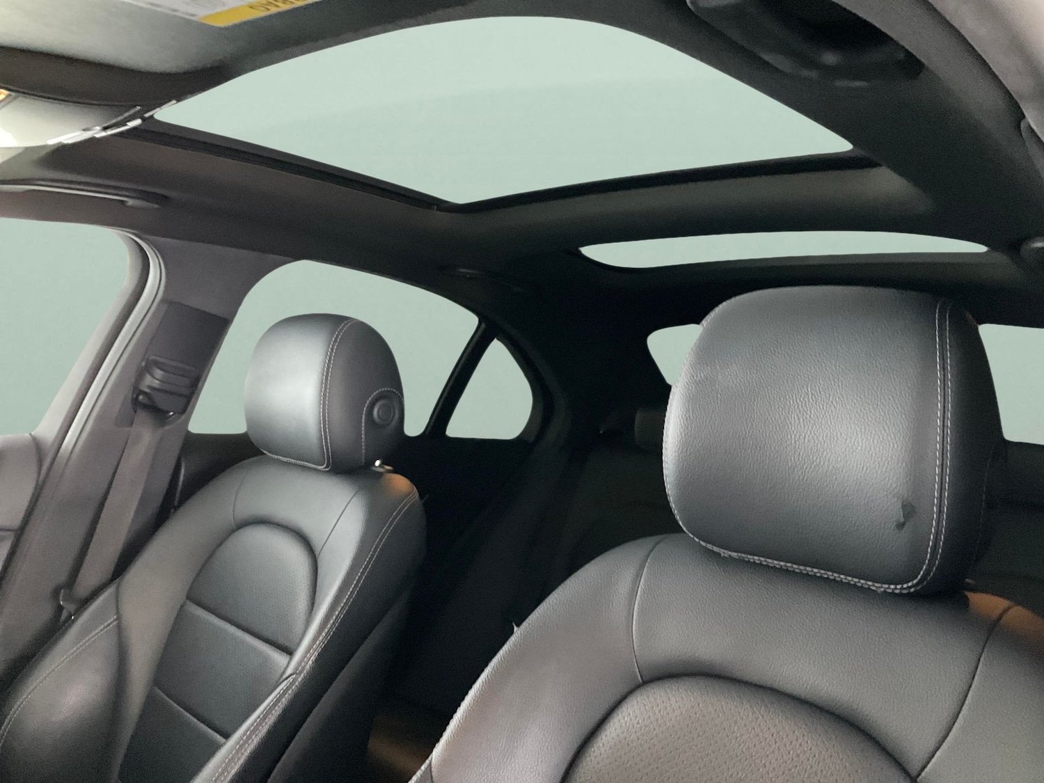 Used Mercedes-Benz C Class 2017 for sale - 76515158: Photo 5