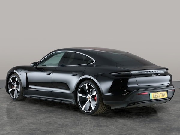 Used Porsche Taycan 2021 for sale - 76266303: Photo 19