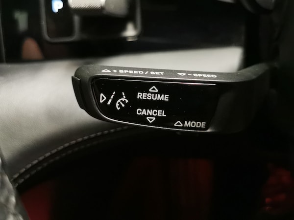 Used Porsche Taycan 2021 for sale - 76266303: Photo 29