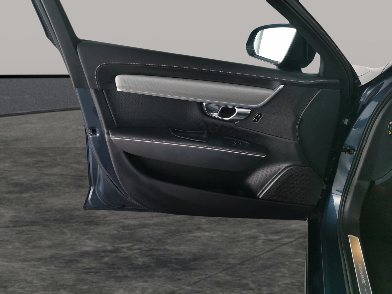 Used Volvo S90 2022 for sale - 77605005: Photo 30