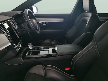 Used Volvo S90 2022 for sale - 77605005: Photo