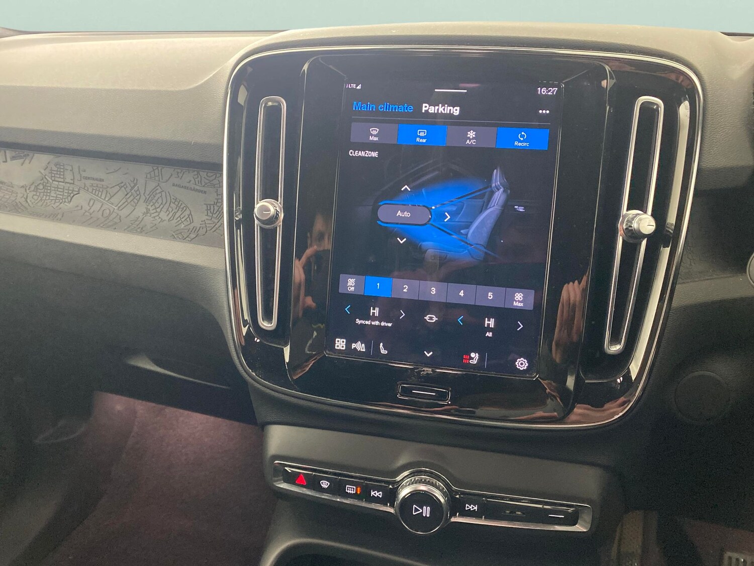 Used Volvo XC40 for sale - 77789938: Photo 15