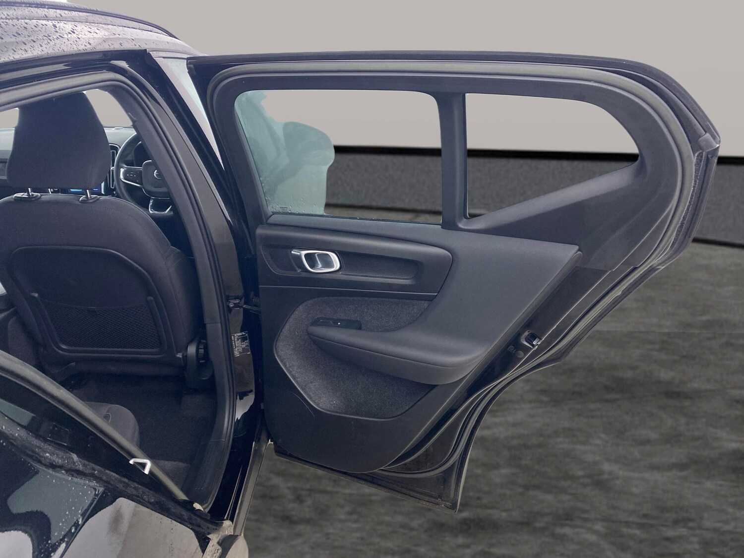 Used Volvo XC40 for sale - 77789938: Photo 24