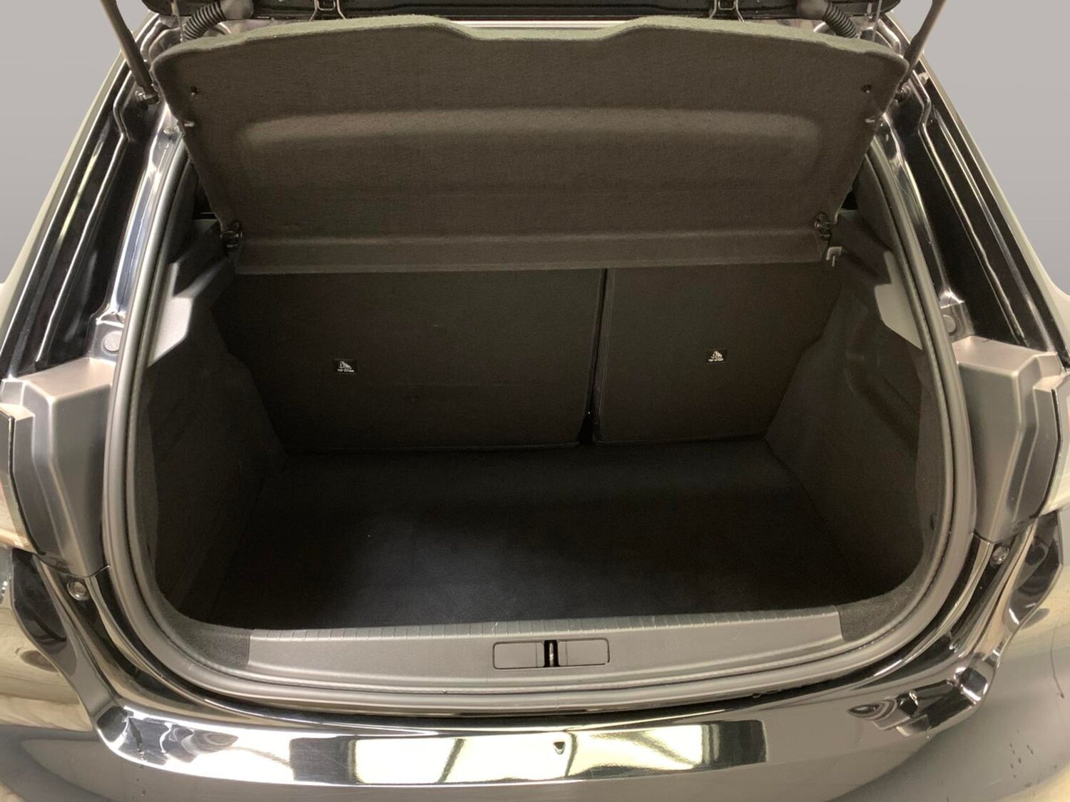 Used Peugeot 208 2020 for sale - 77708435: Photo 35