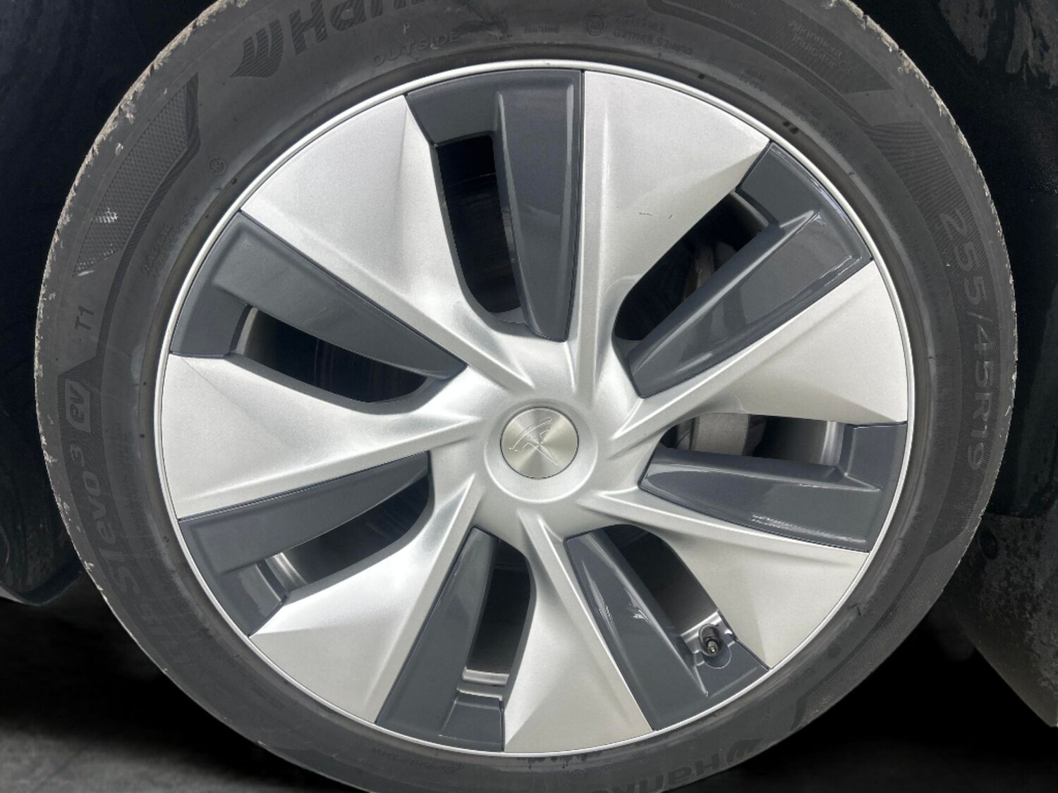 Used Tesla Model Y for sale - 77364917: Photo 21