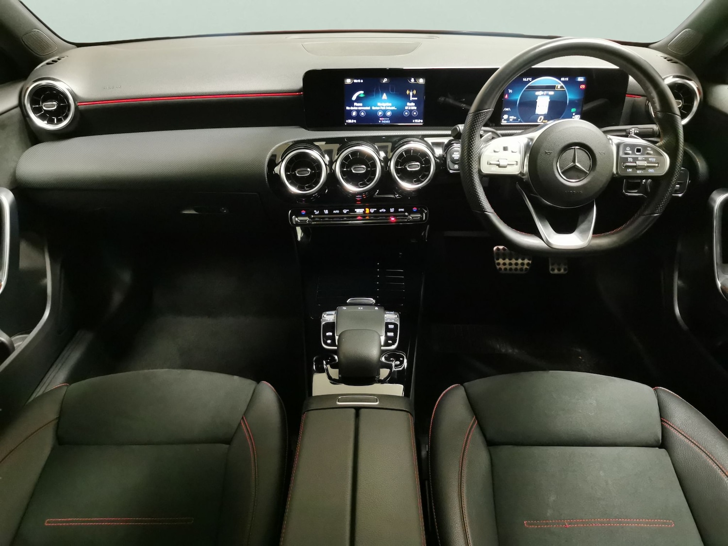 Used Mercedes-Benz A-Class 2019 for sale - 77702982: Photo 8