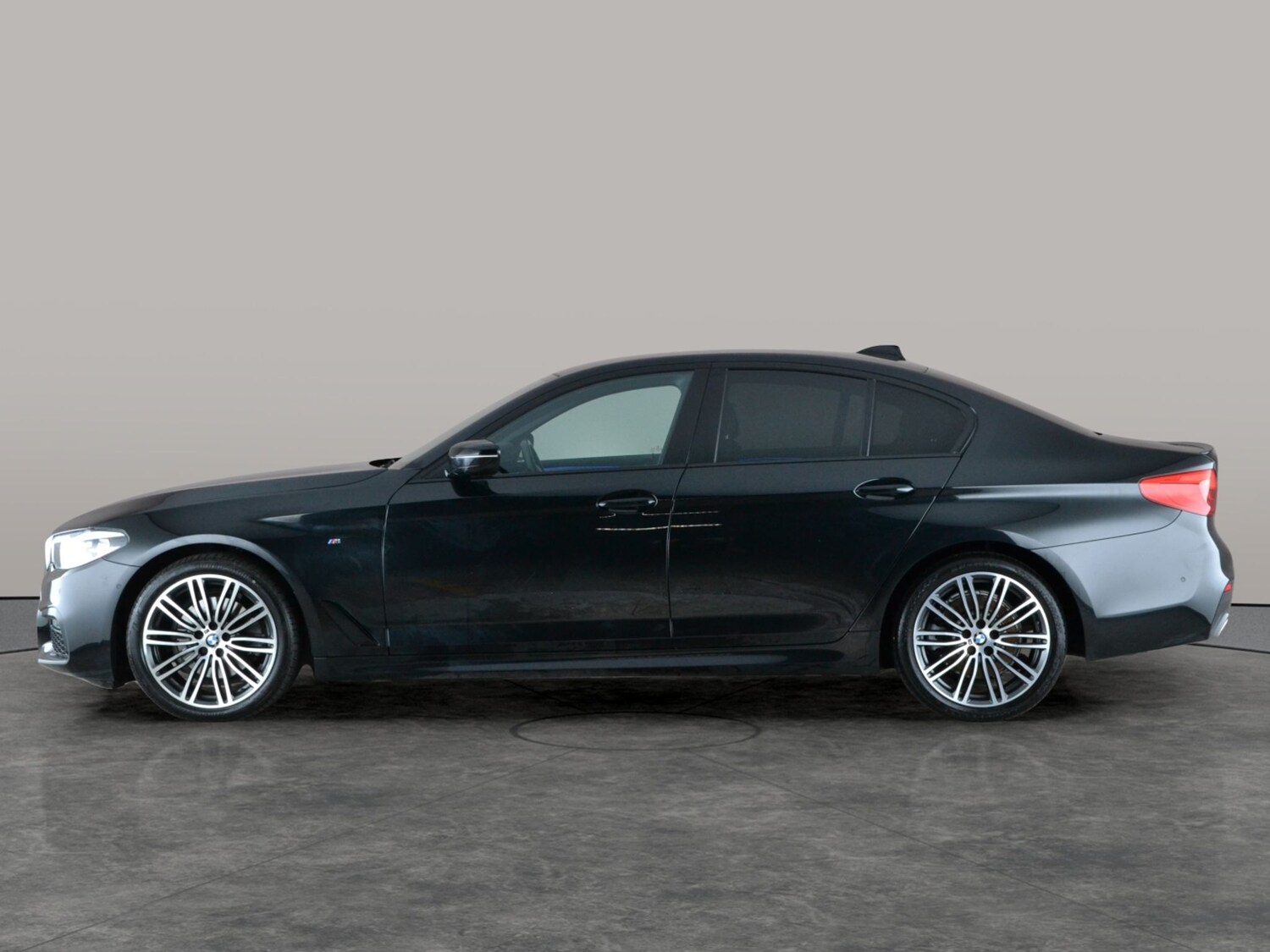 Used BMW 5 Series 2020 for sale - 77591761: Photo 14