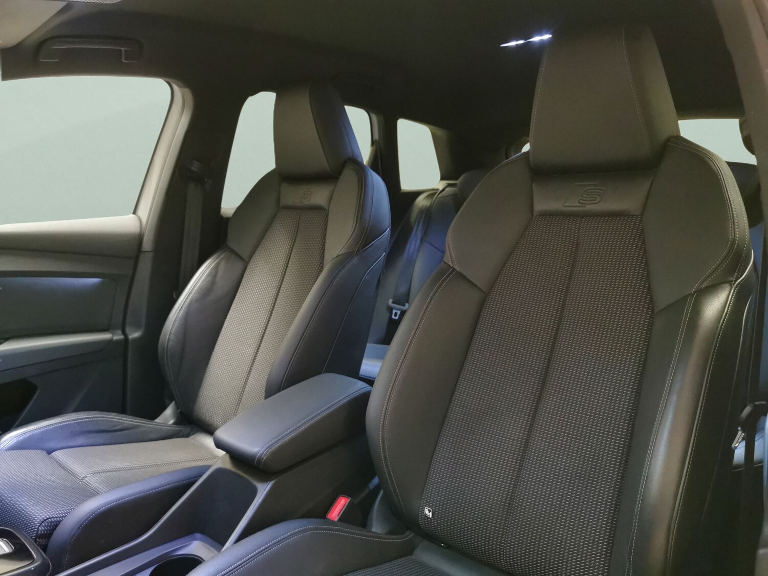 Used Audi Q4 e-tron for sale - 78139983: Photo 13