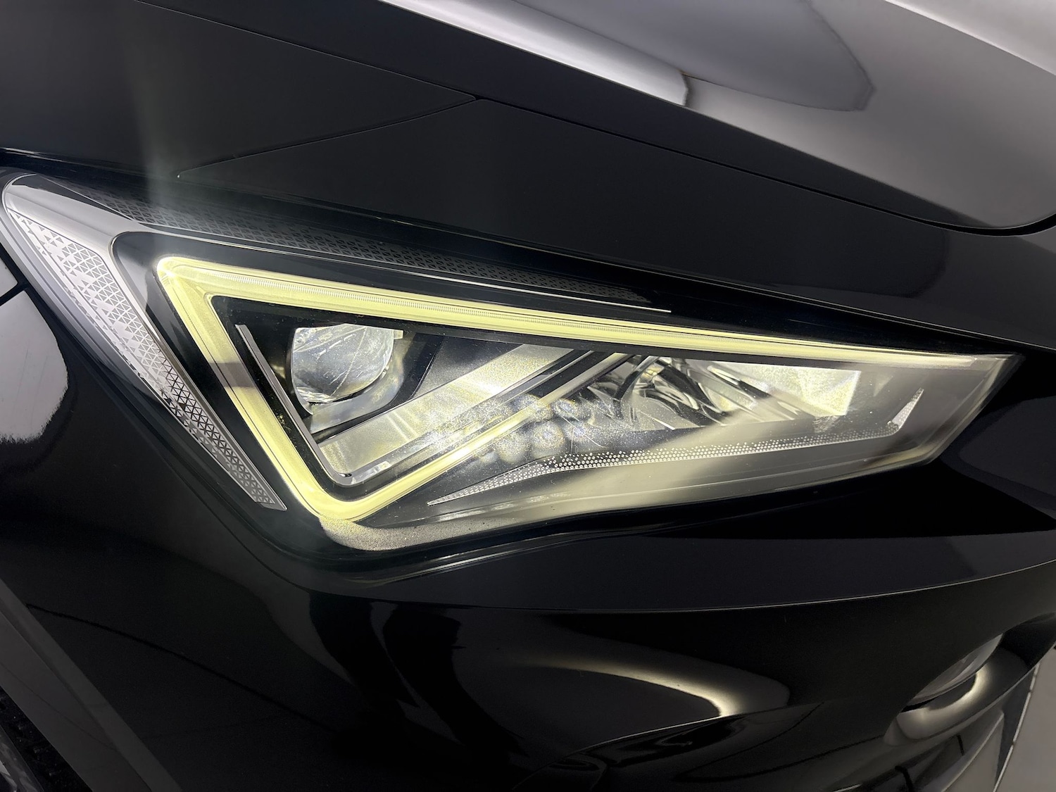 Used Cupra Formentor 2023 for sale - 76435072: Photo 7