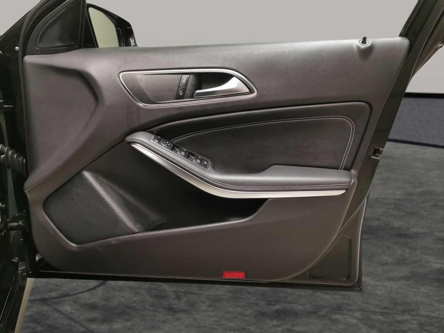 Used Mercedes-Benz A-Class 2018 for sale - 77894151: Photo 27