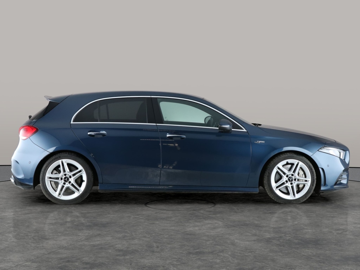 Used Mercedes-Benz A-Class 2019 for sale - 76788741: Photo 10