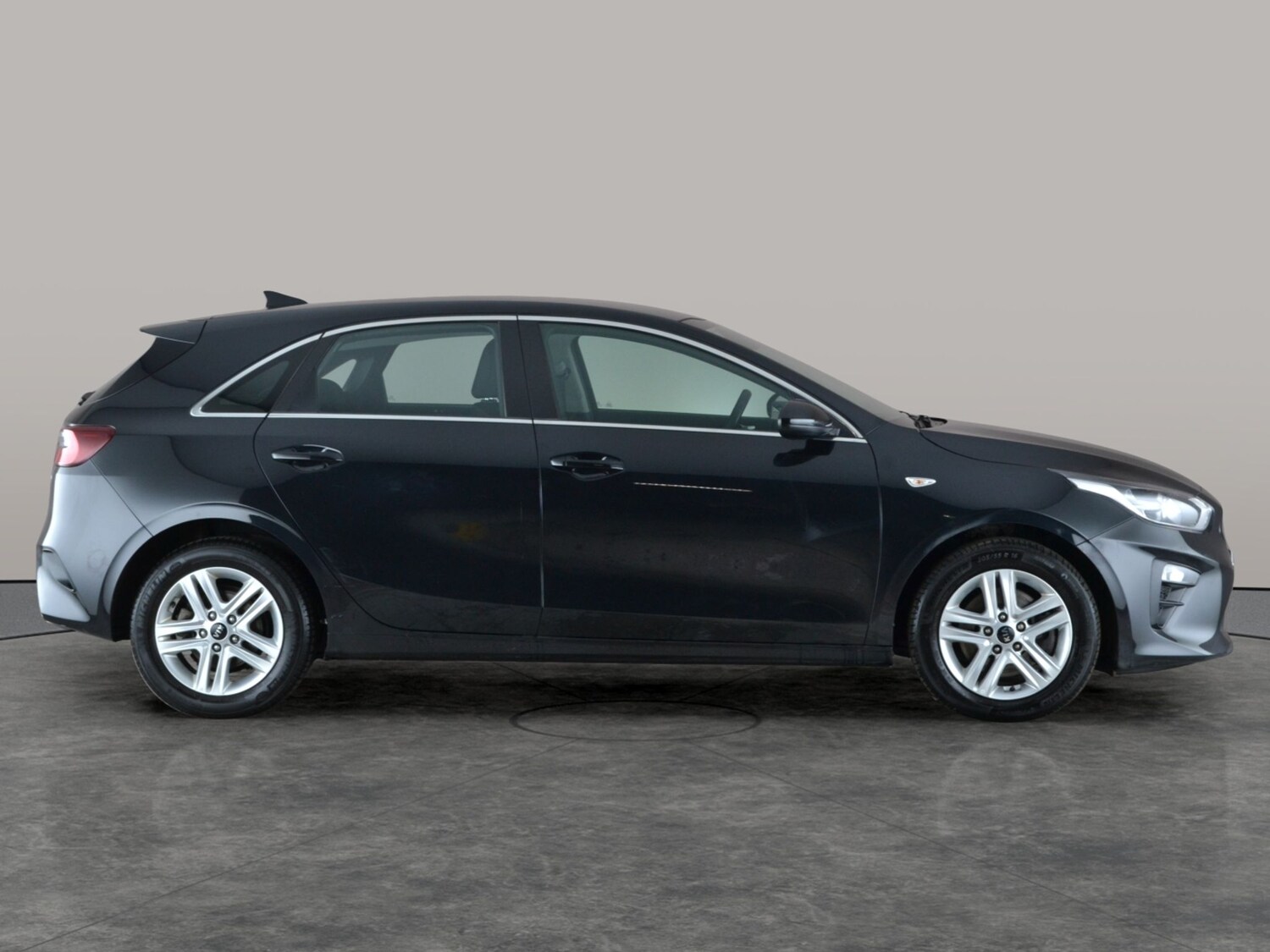 Used Kia Ceed 2021 for sale - 77418033: Photo 10
