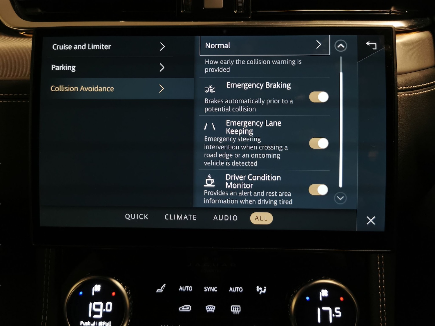 Used Jaguar F-Pace 2021 for sale - 77638251: Photo 24