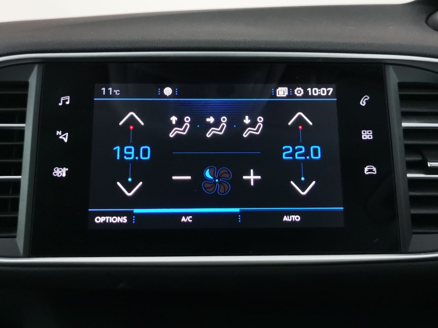 Used Peugeot 2008 2022 for sale - 78218466: Photo 18