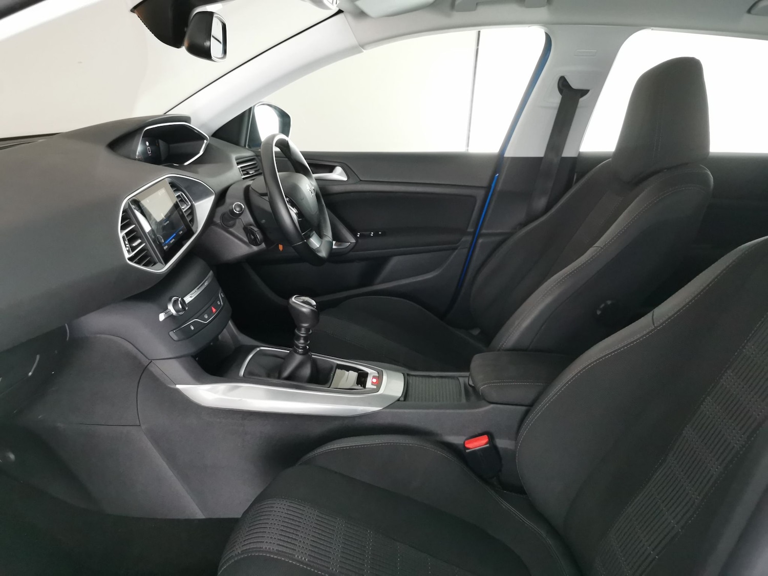 Used Peugeot 2008 2022 for sale - 78218466: Photo 4