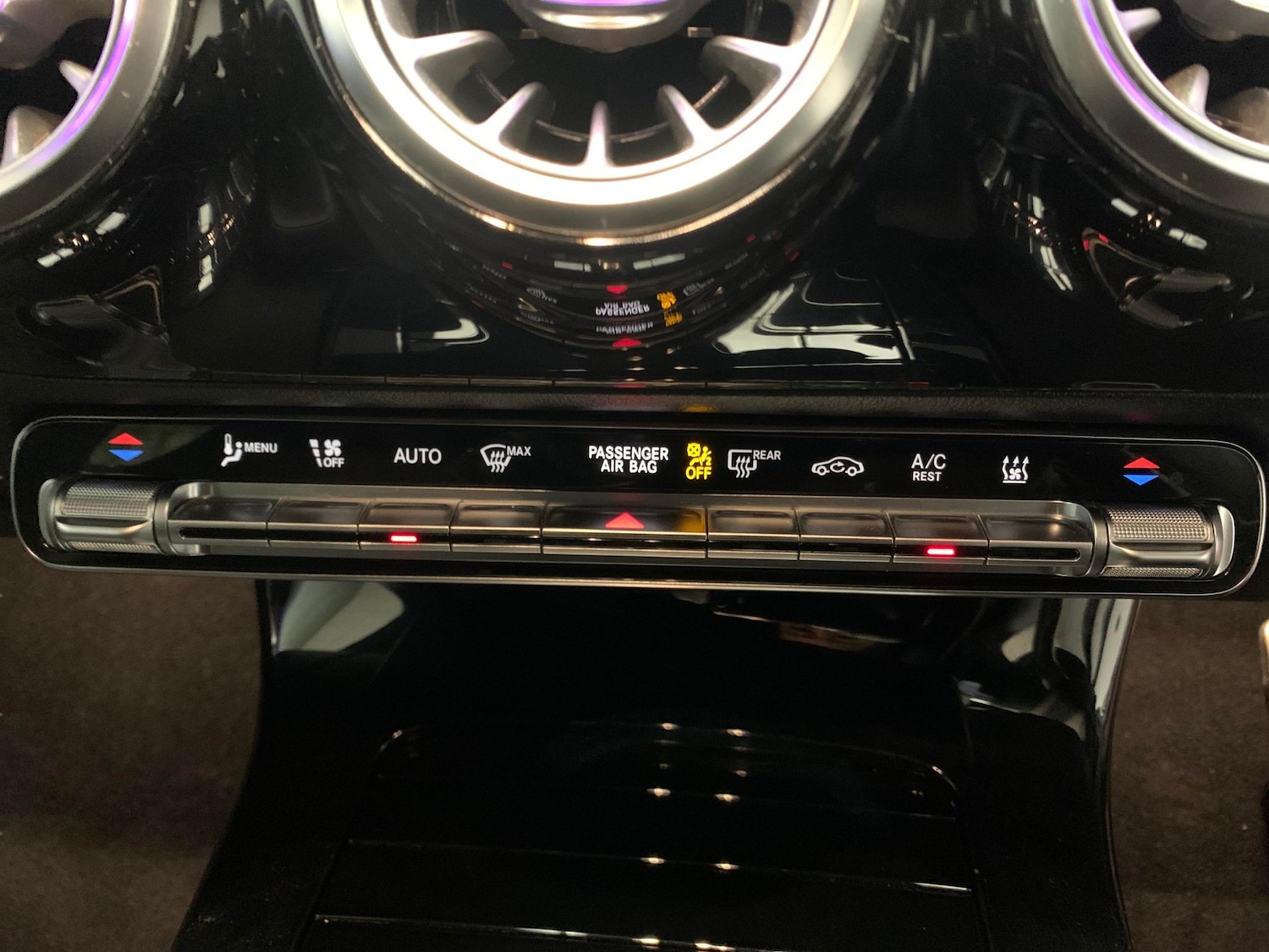 Used Mercedes-Benz CLA 2021 for sale - 77086368: Photo 17