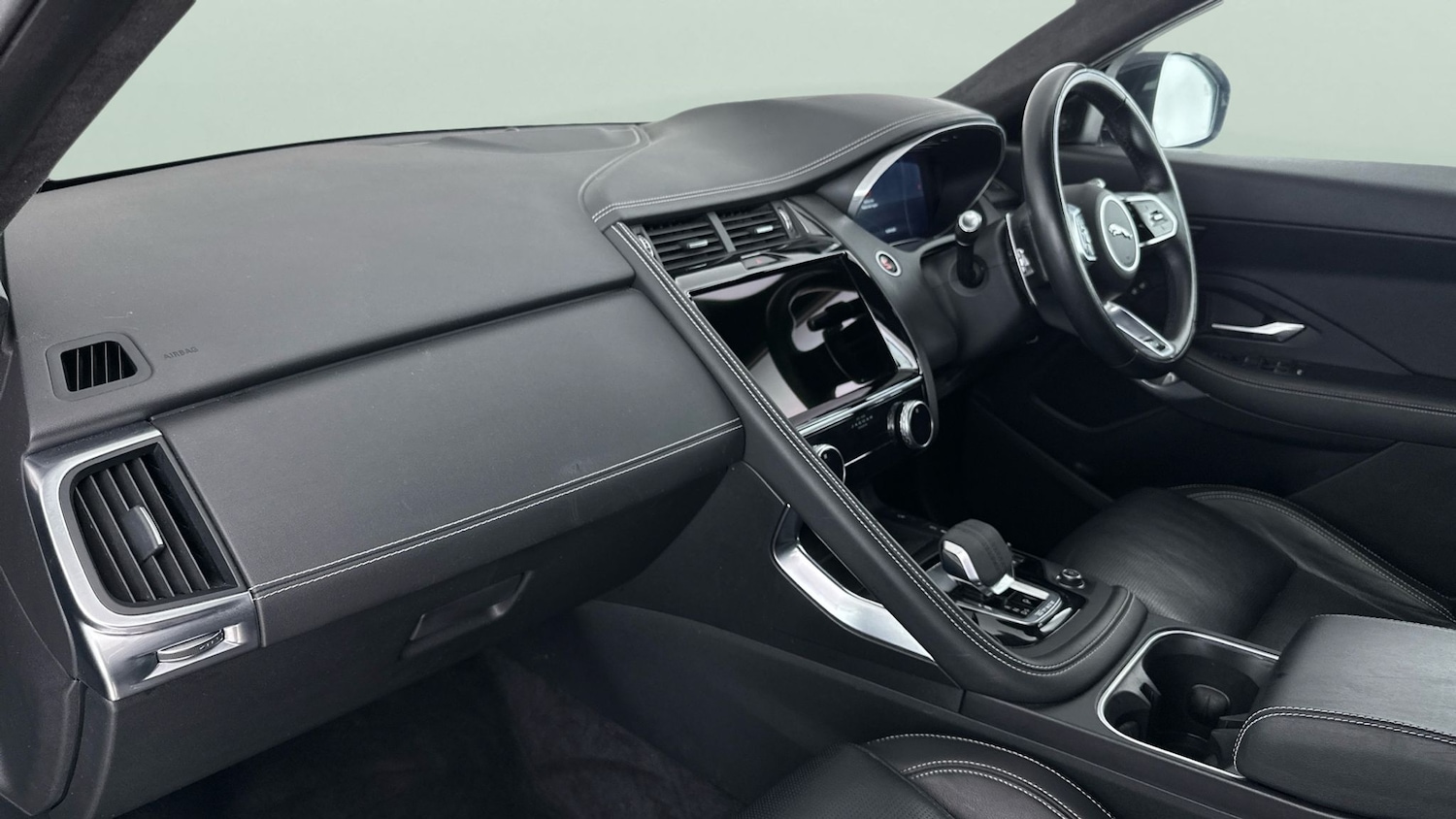 Used Jaguar E-Pace for sale - 77318599: Photo 13