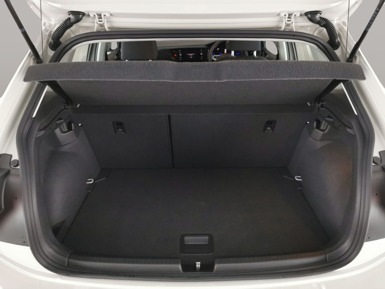 Used Volkswagen Polo 2023 for sale - 76627615: Photo 33