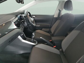 Used Volkswagen Polo 2023 for sale - 76627615: Photo