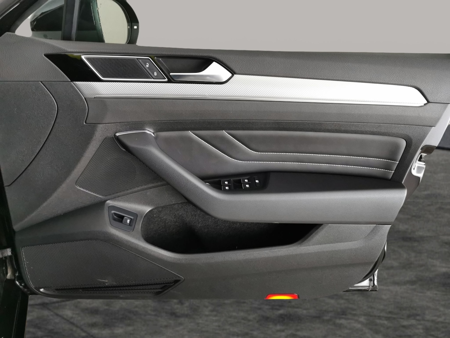 Used Volkswagen Passat 2023 for sale - 77347257: Photo 28