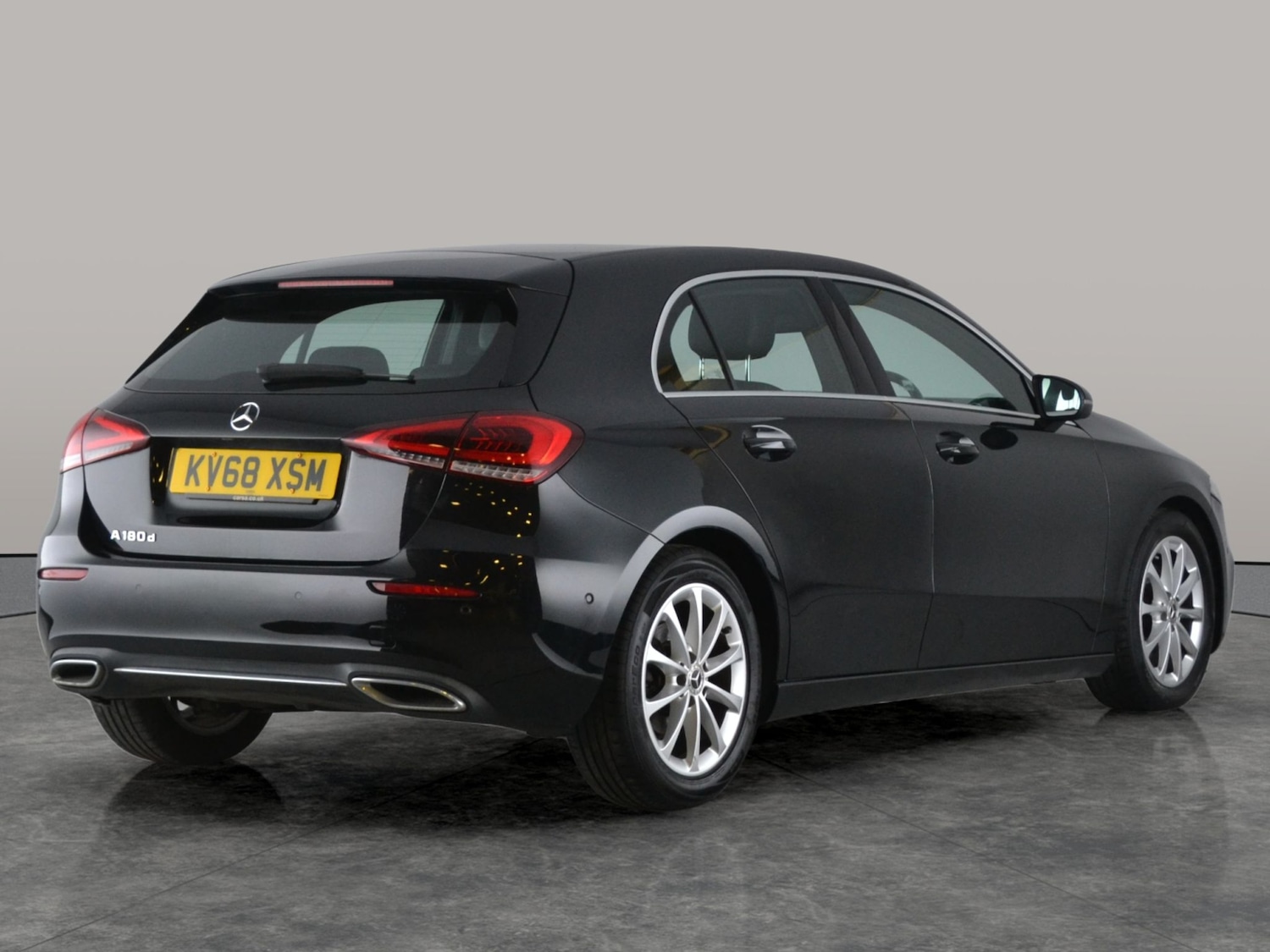 Used Mercedes-Benz A-Class 2018 for sale - 78026961: Photo 10